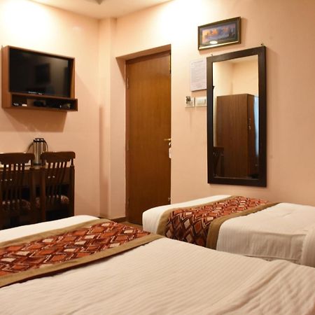 Bojinee Nagarkot Resort Нагаркот Екстер'єр фото