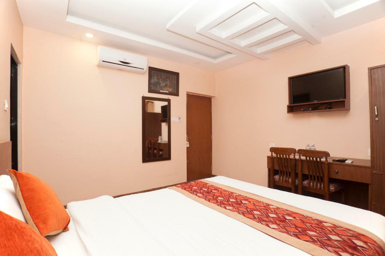 Bojinee Nagarkot Resort Нагаркот Екстер'єр фото